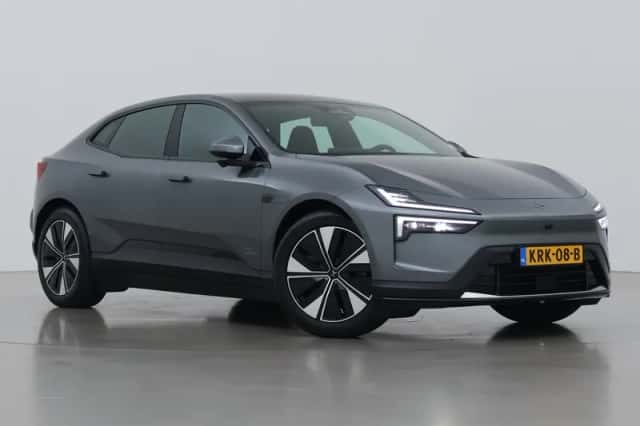 Polestar 4 (2025) thumbnail 1