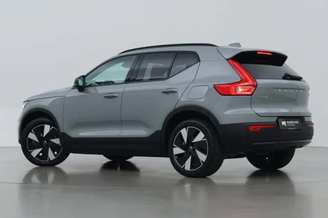 Volvo EX40 (2026) thumbnail 2