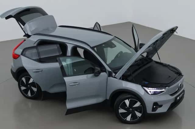 Volvo EX40 (2026) thumbnail 6