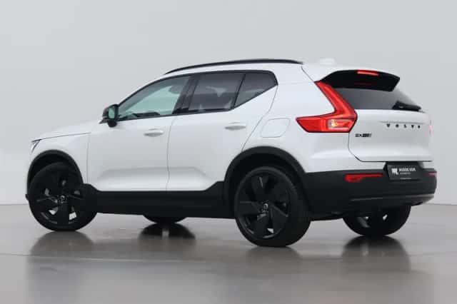 Volvo EX40 (2026) thumbnail 2