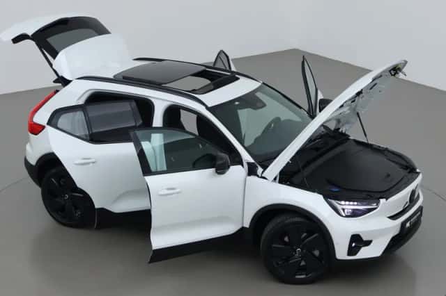 Volvo EX40 (2026) thumbnail 6