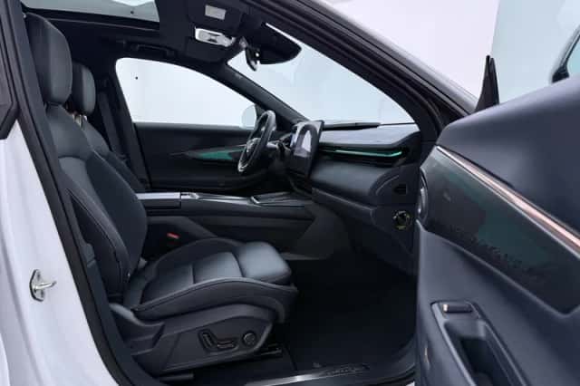 Lynk & Co 08 (2026) thumbnail 5