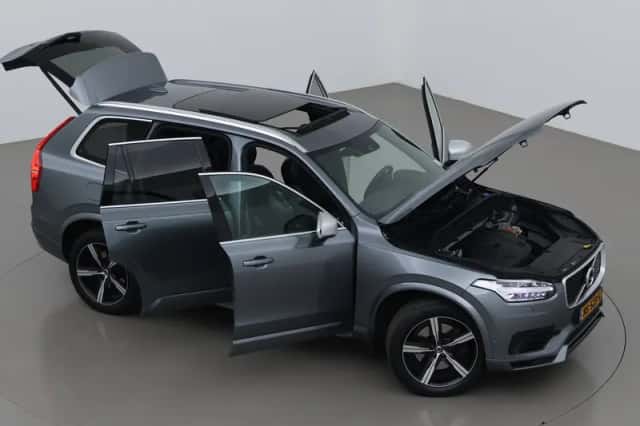 Volvo XC90 (2015) thumbnail 6