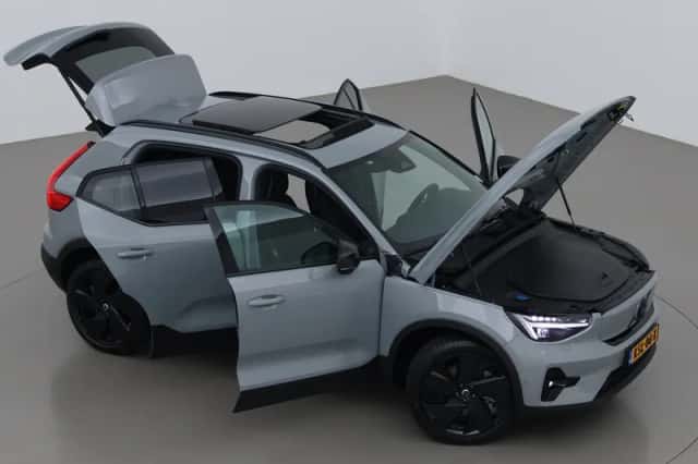Volvo EX40 (2026) thumbnail 6