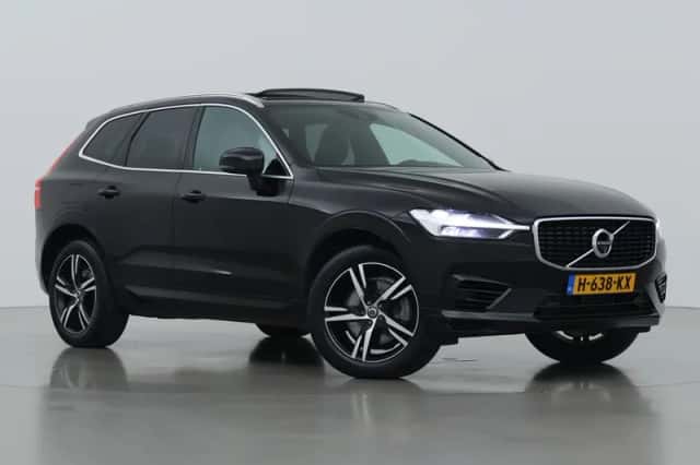 Volvo XC60 (2019) thumbnail 1