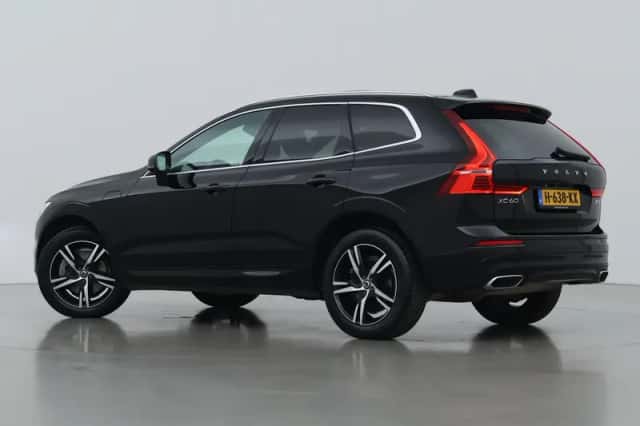 Volvo XC60 (2019) thumbnail 2