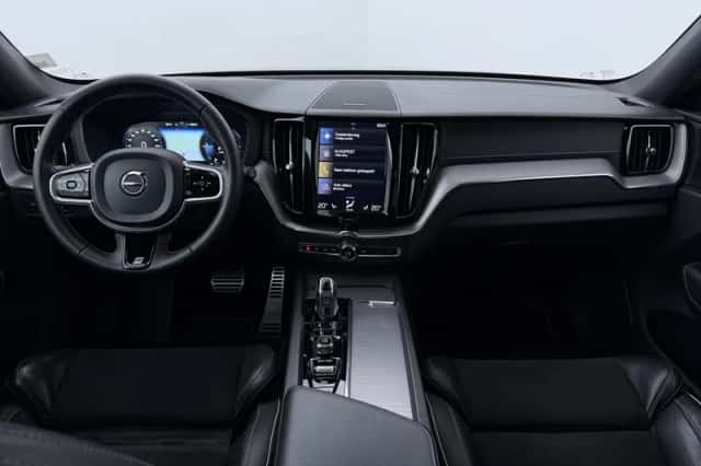Volvo XC60 (2019) thumbnail 4