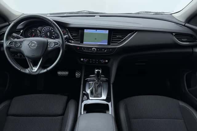 Opel Insignia (2017) thumbnail 4
