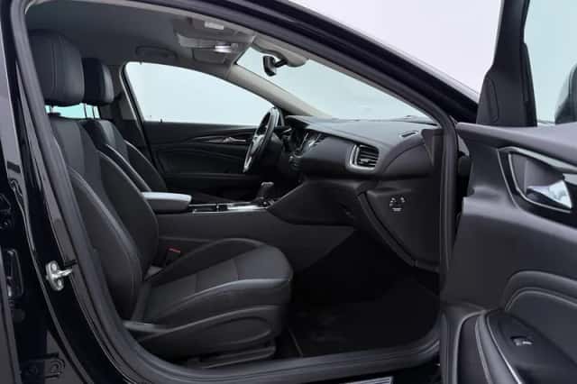Opel Insignia (2017) thumbnail 5