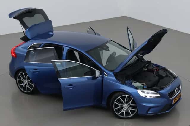 Volvo V40 (2017) thumbnail 6