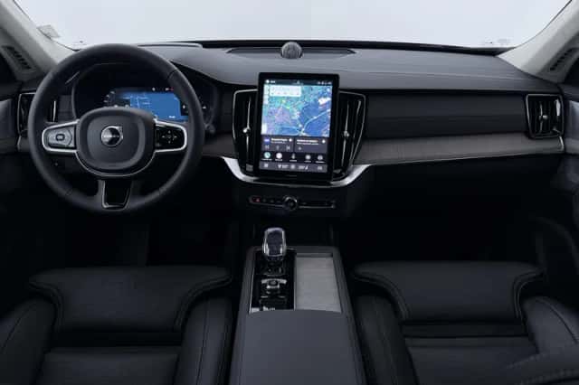 Volvo XC90 (2025) thumbnail 4
