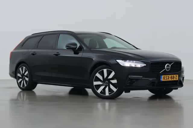 Volvo V90 (2024) thumbnail 1