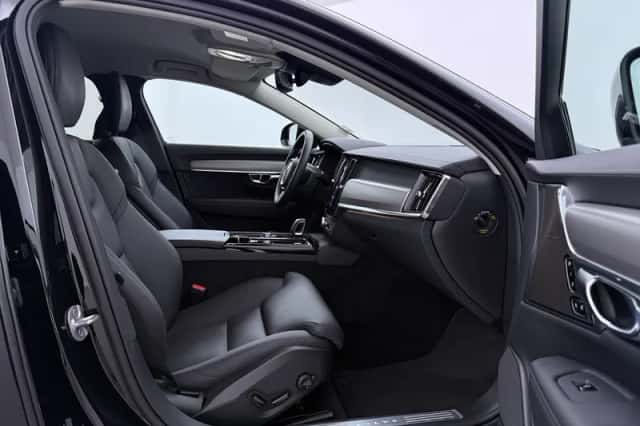 Volvo V90 (2024) thumbnail 5