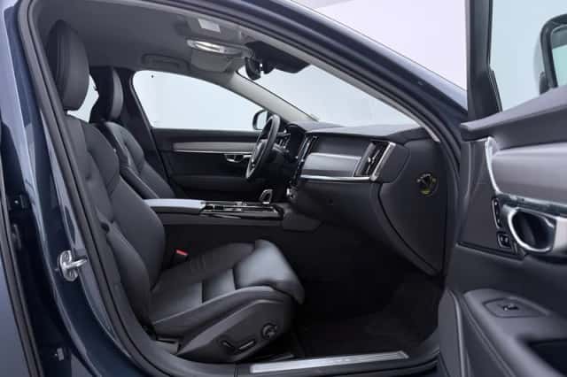 Volvo V90 (2025) thumbnail 5