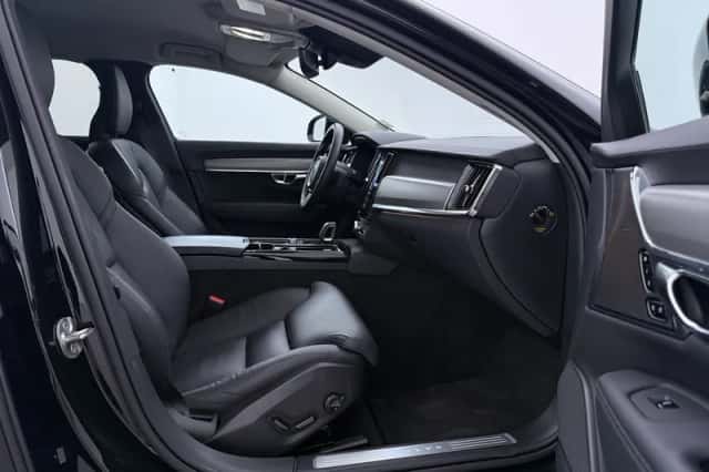 Volvo V90 (2024) thumbnail 5