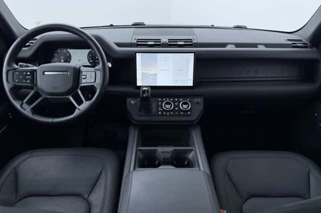 Land Rover Defender (2025) thumbnail 4