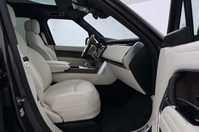 Land Rover Range Rover (2026) thumbnail 5