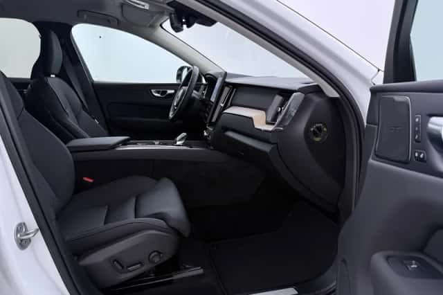 Volvo XC60 (2026) thumbnail 5