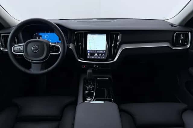 Volvo V60 (2025) thumbnail 4
