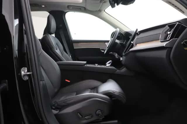 Volvo XC90 (2026) thumbnail 5