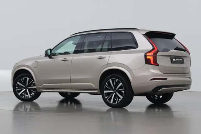 Volvo XC90 (2026) thumbnail 2