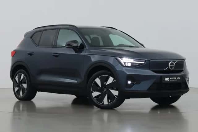 Volvo EX40 (2026) thumbnail 1