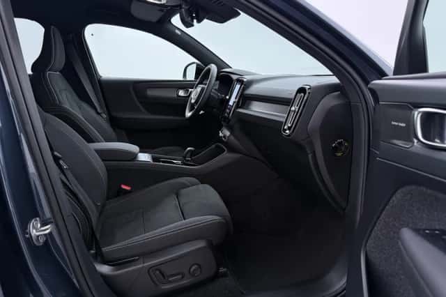 Volvo EX40 (2026) thumbnail 5