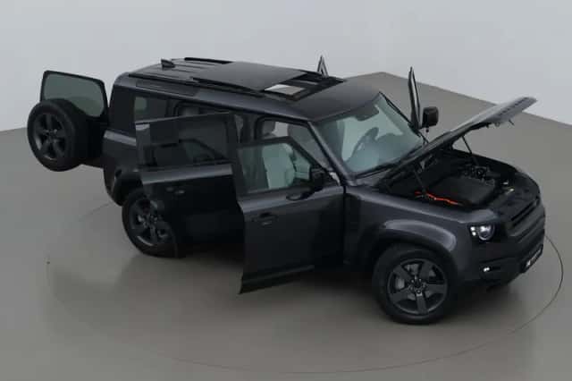 Land Rover Defender (2026) thumbnail 6