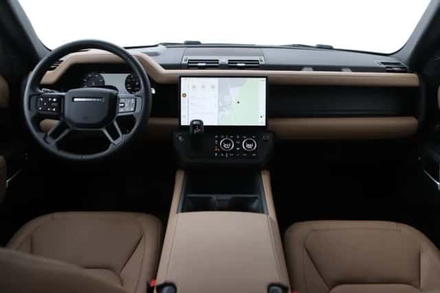Land Rover Defender (2026) thumbnail 4