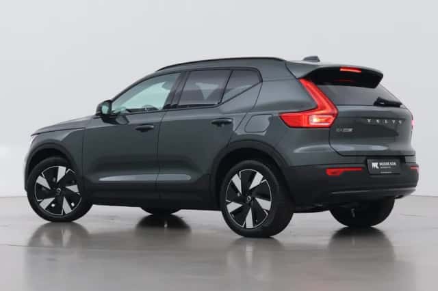 Volvo EX40 (2026) thumbnail 2