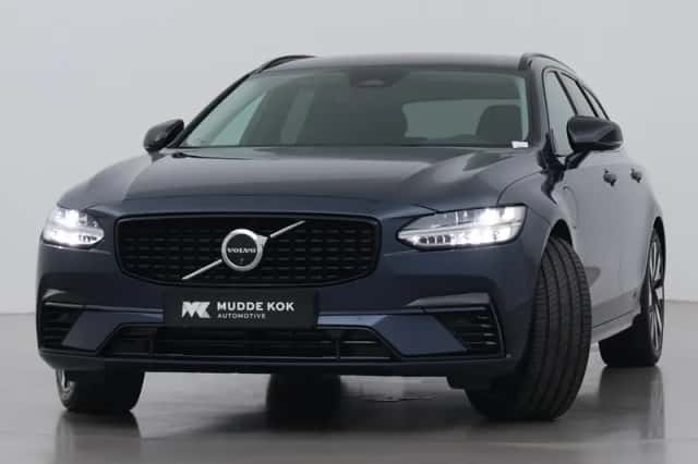 Volvo V90 (2025) thumbnail 1