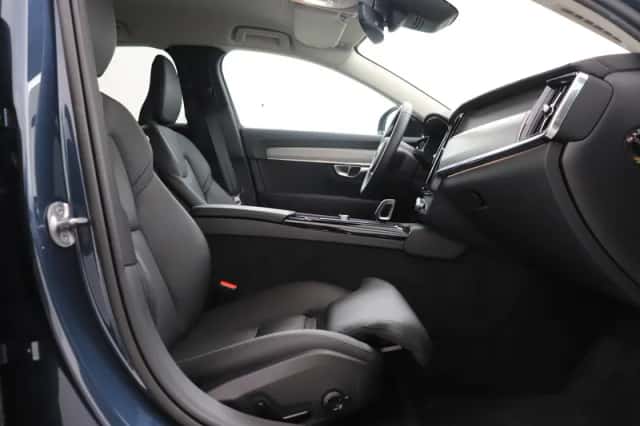 Volvo V90 (2025) thumbnail 5