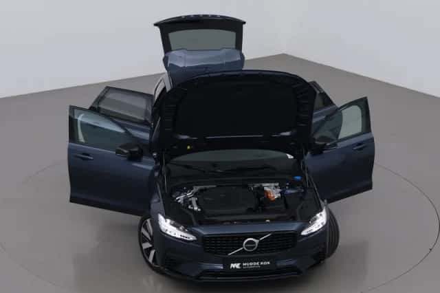 Volvo V90 (2025) thumbnail 6