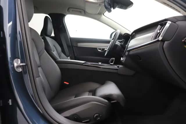 Volvo V90 (2025) thumbnail 5