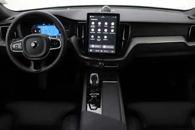 Volvo XC60 (2026) thumbnail 4