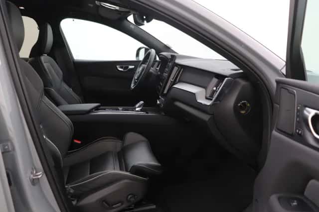 Volvo XC60 (2026) thumbnail 5