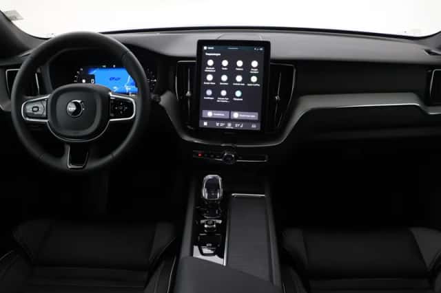 Volvo XC60 (2026) thumbnail 4