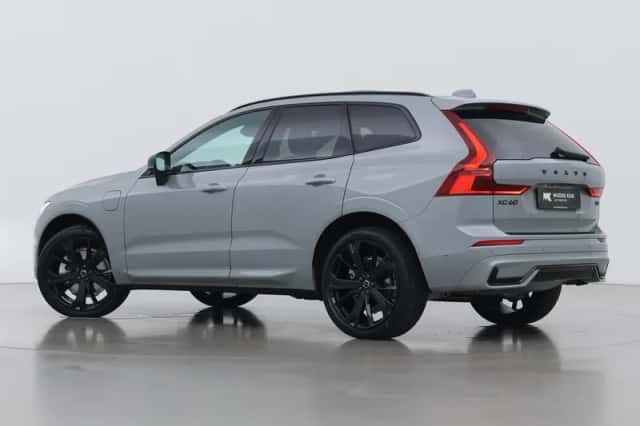 Volvo XC60 (2026) thumbnail 2