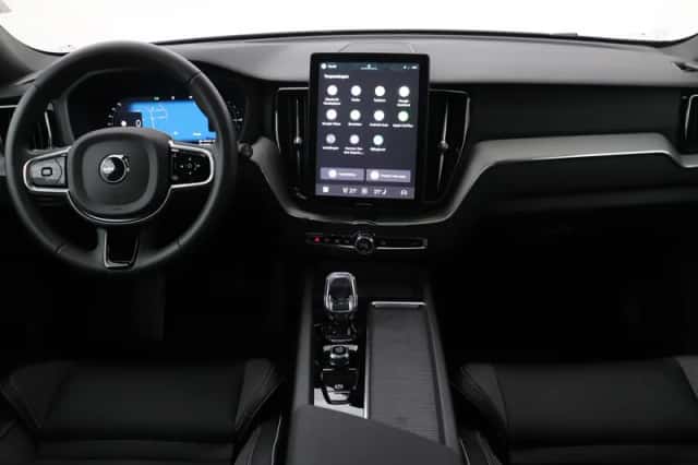 Volvo XC60 (2026) thumbnail 4
