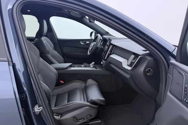 Volvo XC60 (2026) thumbnail 5
