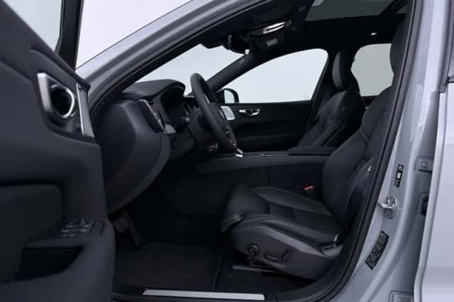 Volvo XC60 (2026) thumbnail 3