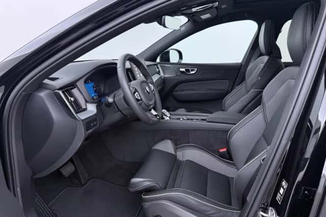 Volvo XC60 (2026) thumbnail 3