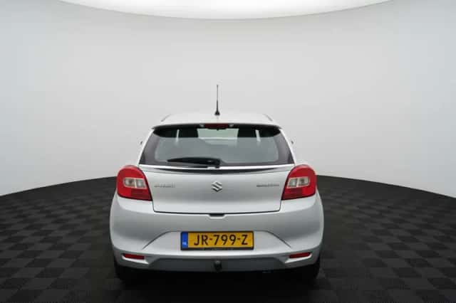 Suzuki Baleno (2016) thumbnail 4