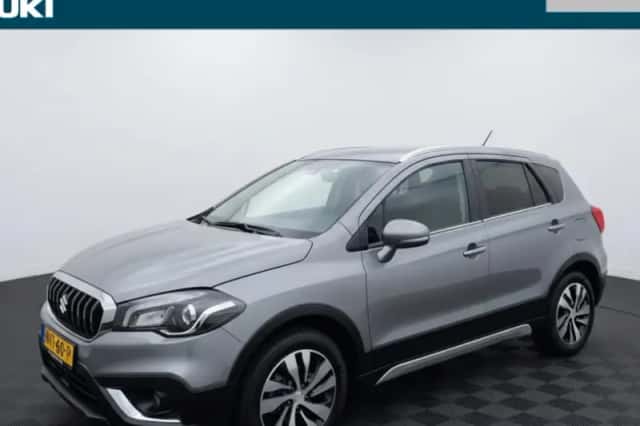 Suzuki S-Cross (2022) thumbnail 1