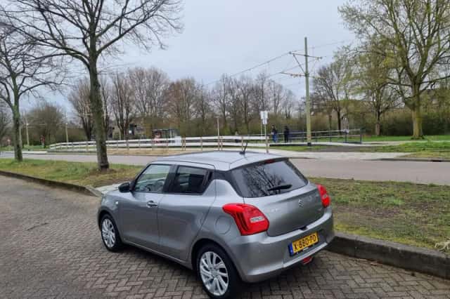 Suzuki Swift (2024) thumbnail 3