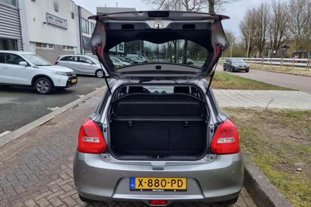 Suzuki Swift (2024) thumbnail 6