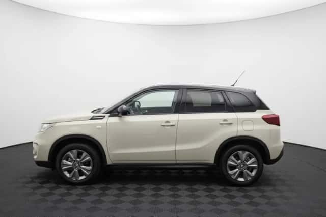 Suzuki Vitara (2025) thumbnail 3