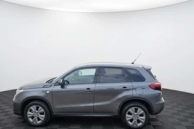 Suzuki Vitara (2025) thumbnail 3