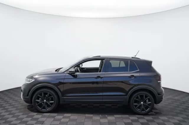 Volkswagen T-Cross (2019) thumbnail 3