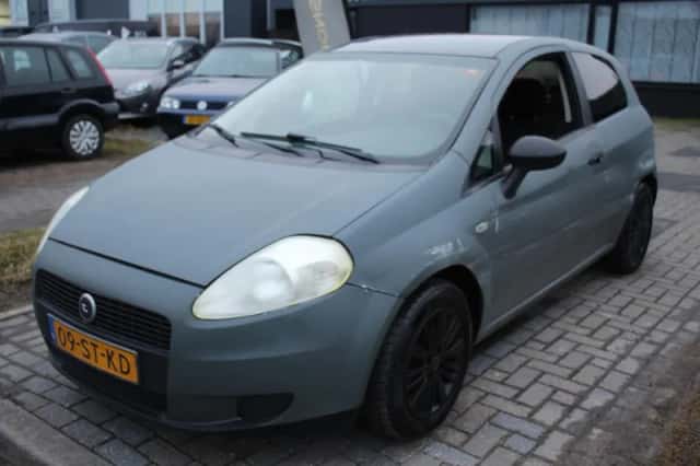 Fiat Grande Punto (2006) thumbnail 1